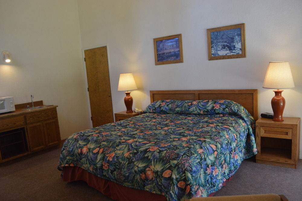 Pioneer Inn & Suites Volcano ภายนอก รูปภาพ
