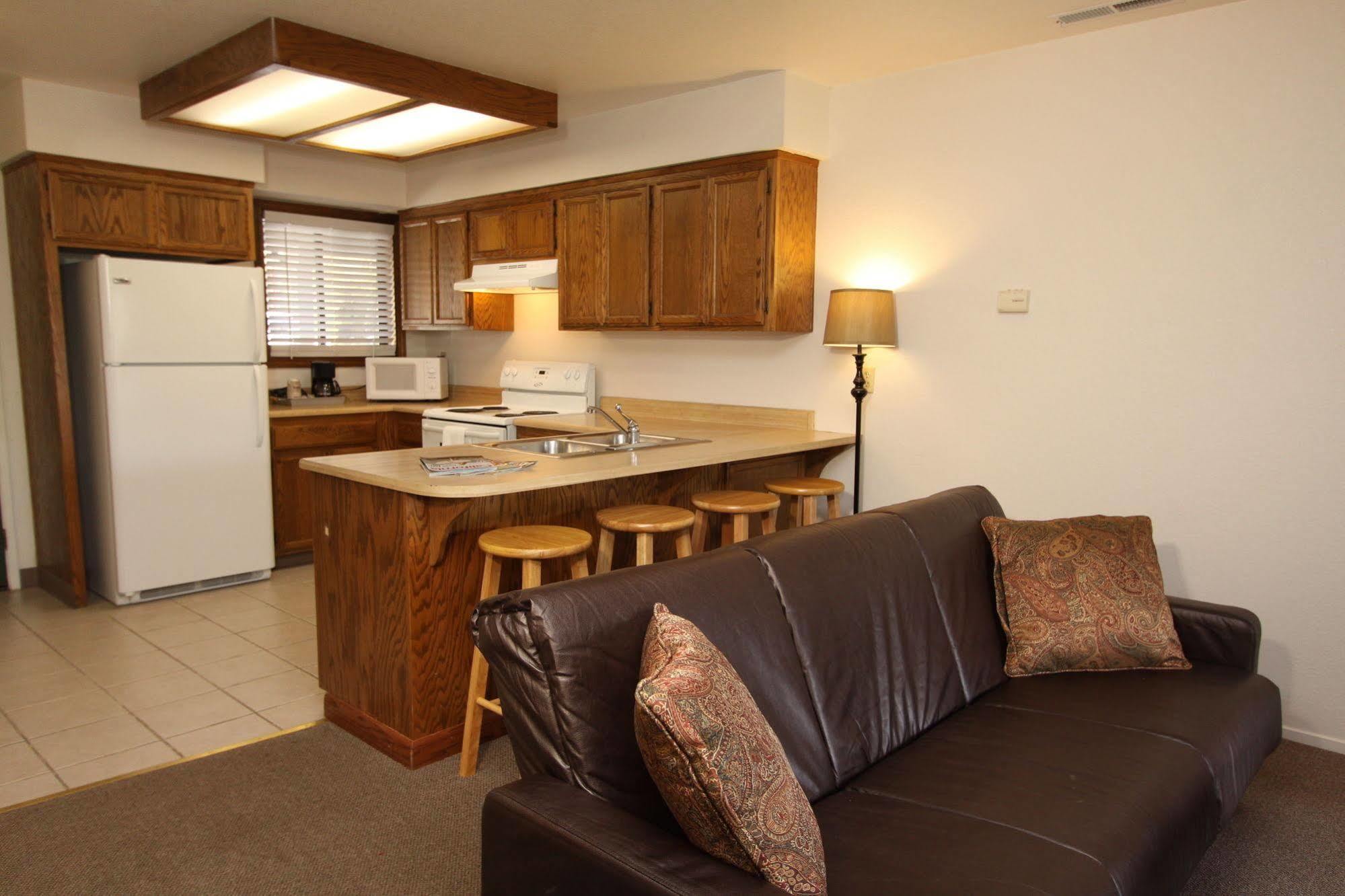 Pioneer Inn & Suites Volcano ภายนอก รูปภาพ